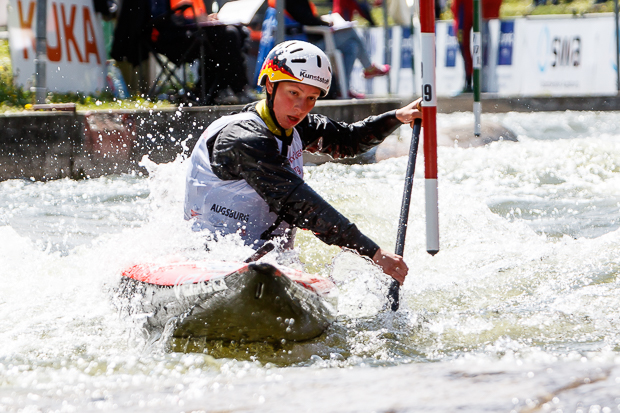 Andrea Herzog auf Siegkurs im Augsburger Eiskanal